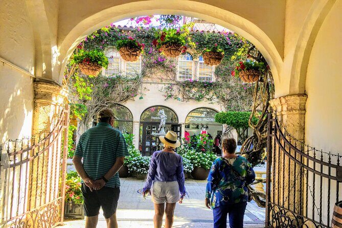 Palm Beach Sightseeing Tour - Key Points