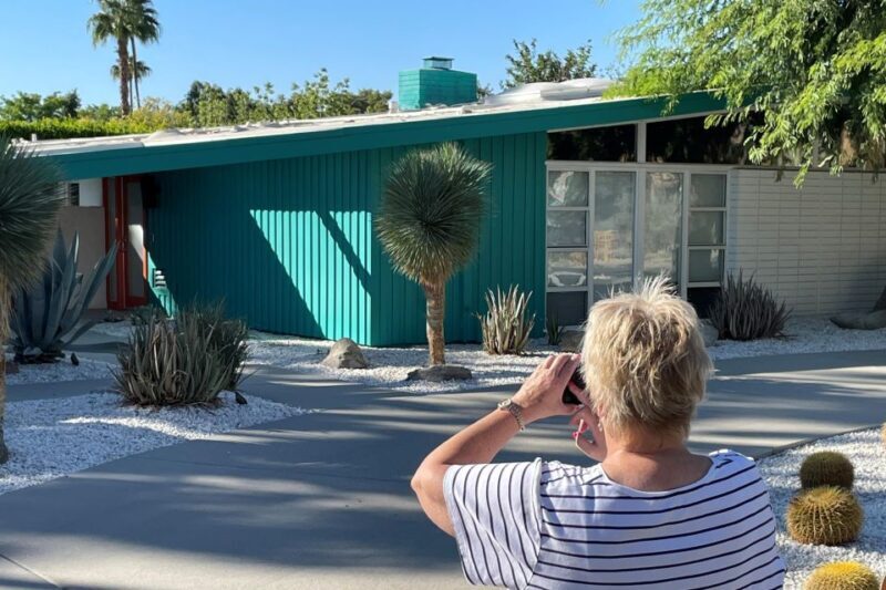 Palm Springs: Private Walking Tour "Twin Palms" Neighborhood - Who Will Appreciate This Tour?