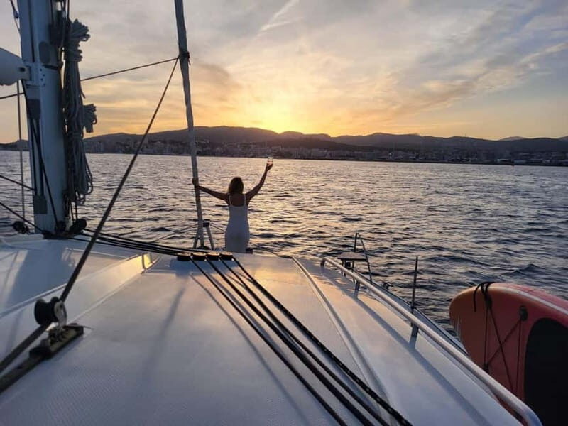 Palma: 2-Hour Sunset Catamaran Cruise with Drinks - FAQs