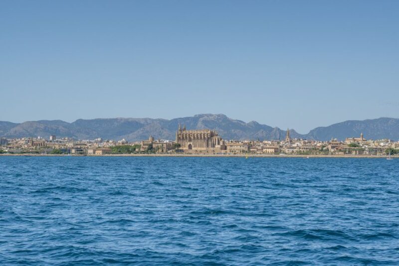 Palma de Mallorca: 5-Hour Catamaran Cruise with Lunch & Swim - A Closer Look at the Mallorca Catamaran Experience