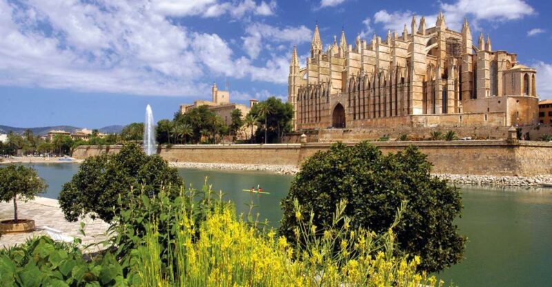 Palma de Mallorca: City Walking Tour with The Cathedral - FAQs