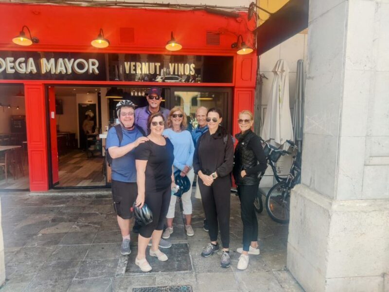 Palma de Mallorca: Guided Bicycle Tour with Tapas & a Drink - The Route and Highlights