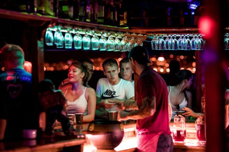 Palma de Mallorca: Night Boat Party with Live DJ - Key Points