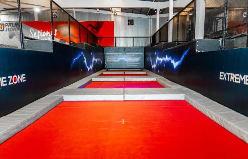 Palma de Mallorca: Palma Jump Trampoline Park Entry Ticket - Palma de Mallorca: Palma Jump Trampoline Park Entry Ticket