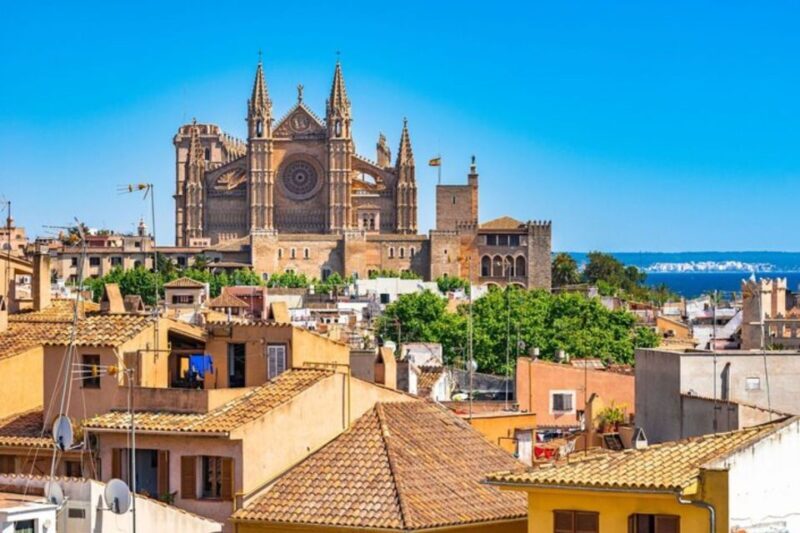 Palma de Mallorca: Private custom tour with a local guide - FAQs