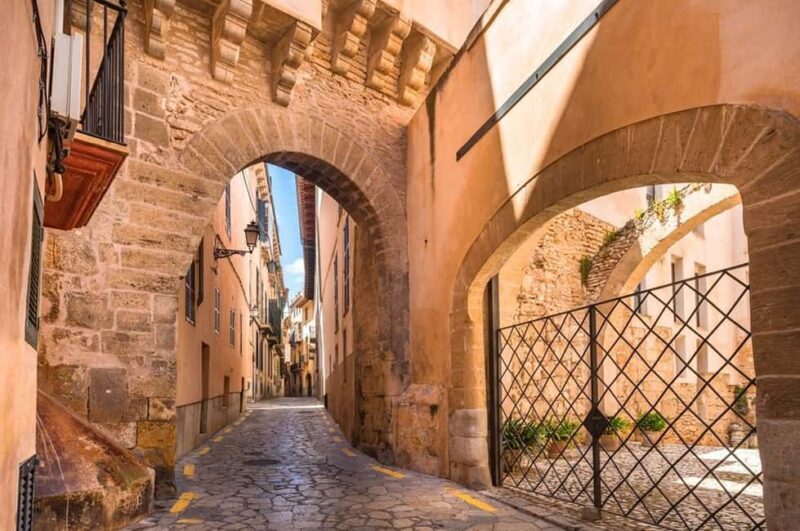 Palma de Mallorca: Small-Group Walking Tour - Key Points