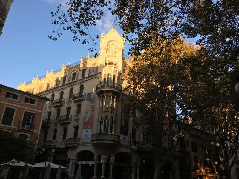 Palma Old Town Insider Tour with visit of the Cathedral - Discover Palma’s Old Town on a Guided Tour with the Cathedral Visit