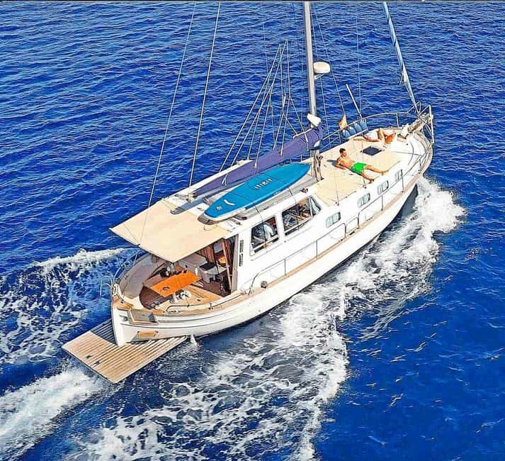 Palma: Private Classic Mallorcan Boat Tou - FAQ