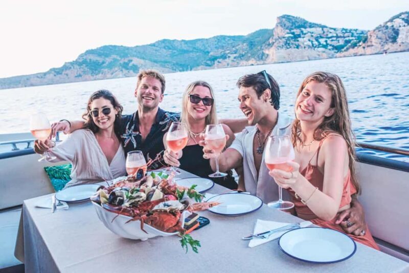 Palma: Private Flybridge Motorboat Tour - All Included - The Value: Is It Worth the Price?