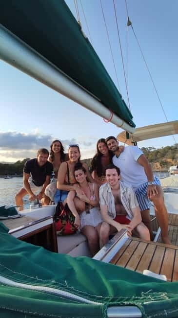 Palma: Private Half-Day Sailing Trip with Tapas & Drinks - Key Points