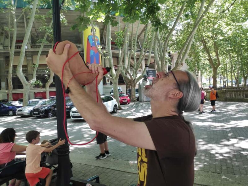 Pamplona: Walking Tour with Churros Tasting and Coffee Break - Who Would Enjoy This Tour Most?