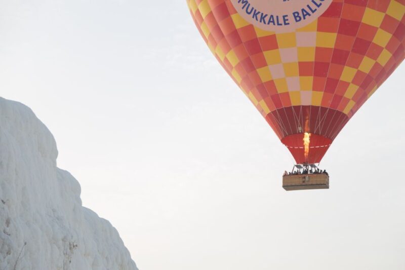 Pamukkale: Hot Air Balloon Flight - A Detailed Look at the Pamukkale Hot Air Balloon Experience