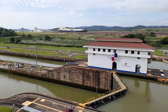 Panama Canal and the best of the city - Private tour - A Deep Dive into the Tour Experience