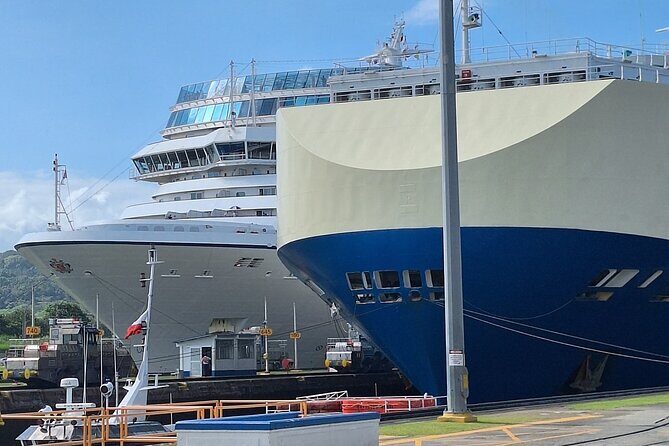 Panama Canal Tour: Miraflores Locks and Canal Zone - Final Stop: Amador Causeway