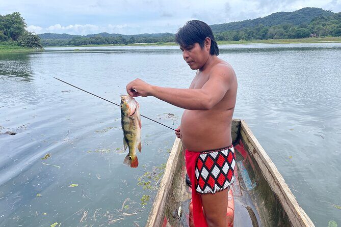 Panama City Visit an Indian town Embera and waterfall with lunch - FAQ