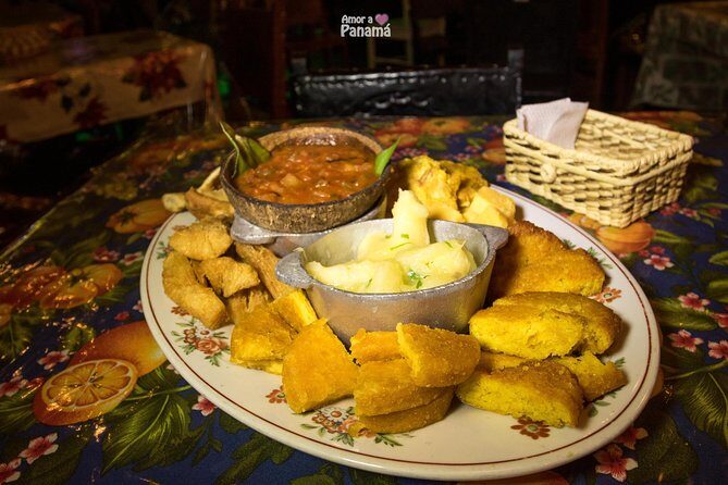 Panamanian Dinner and Folkloric Show Ticket with Pickup - A Deep Dive into the Panamanian Dinner & Folkloric Show
