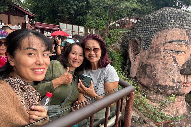 Panda and Leshan Buddha Private Tour - FAQ