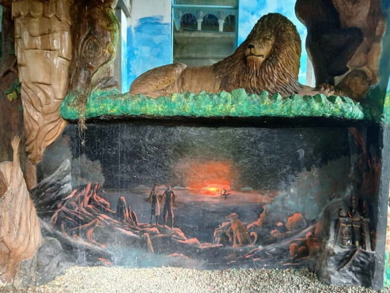 Panglao: Seastar Abandoned Mansion & Art Exhibit - Key Points