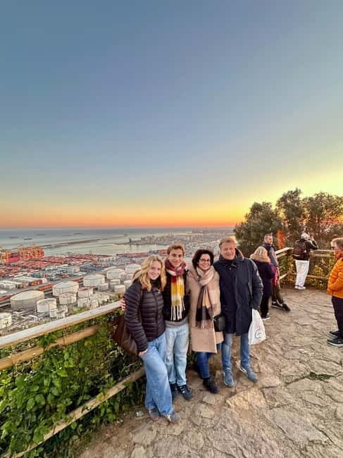 Panoramic Barcelona: Montjuïc, Cable Car, and Beach - An In-Depth Look at the Tour Experience