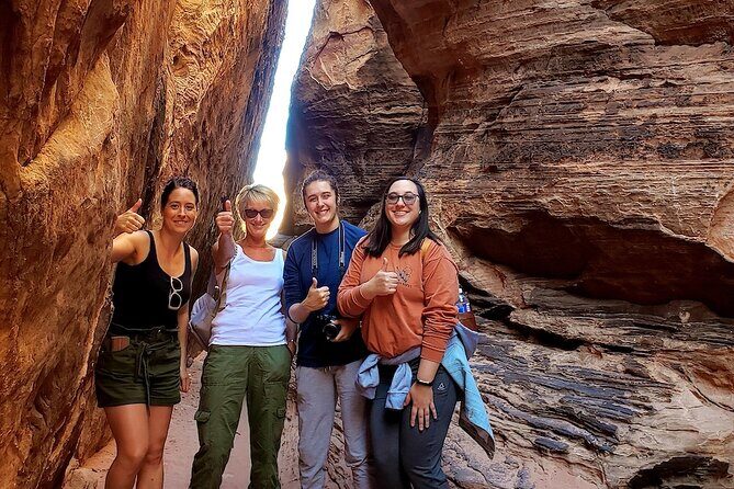 Panoramic Red Rock Canyon Scenic Loop Tour - Key Points