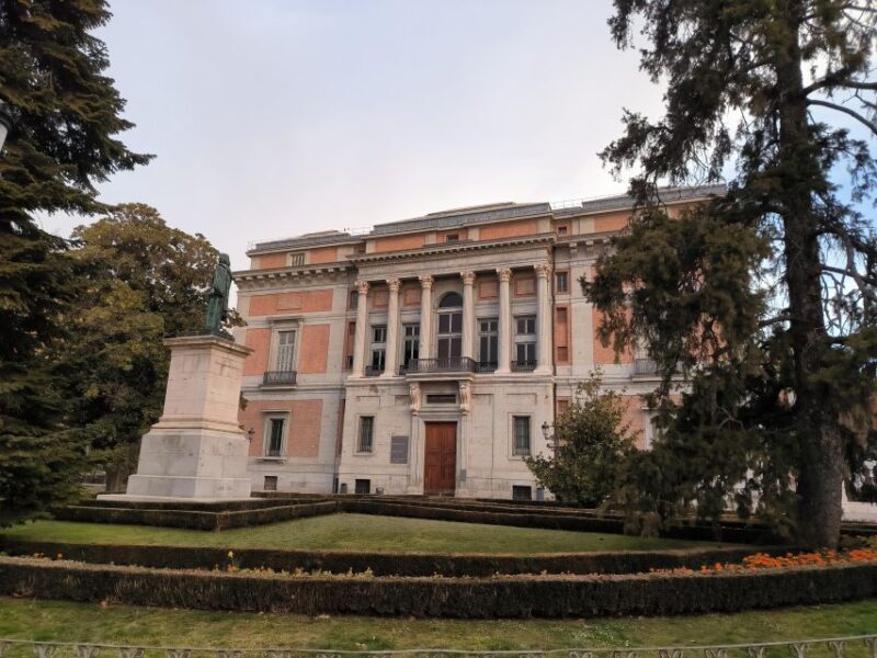 Panoramic Tour of Madrid with Private Guide and Private Car - The Experience Providers & Similar Tours