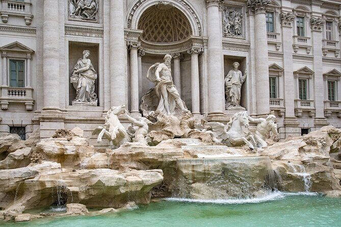 Pantheon, Trevi Fountain and Caravaggio tour with virtual guide - A Practical and Engaging Way to Experience Rome