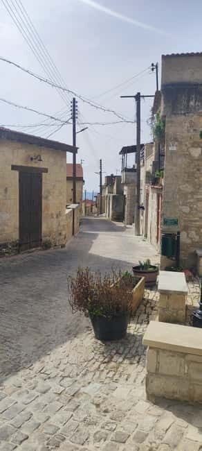Paphos: Troodos Mountains Villages Tour with Wine Tasting - Exploring the Troodos Mountains: A Balance of Scenic and Cultural Delights
