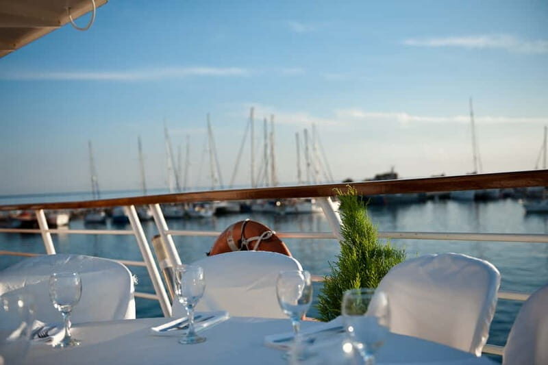 Paphos: Wave Dancer Fireworks, Buffet Dinner & Show Cruise - Final Thoughts