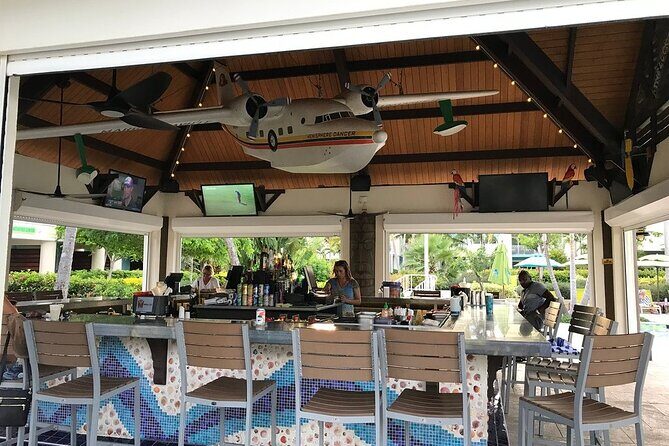 Paradise Taxi & Tours USVI-St. Thomas Airport Transfer to Wyndham Margaritaville - The Details of Your St. Thomas Airport Transfer