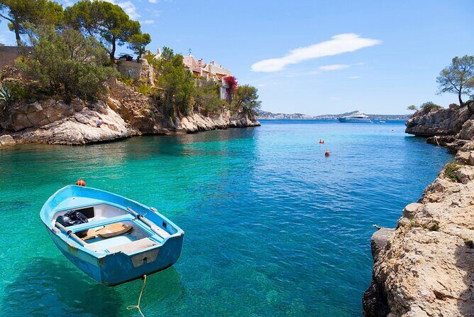 Paradise Tour 4h in Catamaran through Mallorca and Puerto Andratx with Lunch - Authentic Insights from Travelers