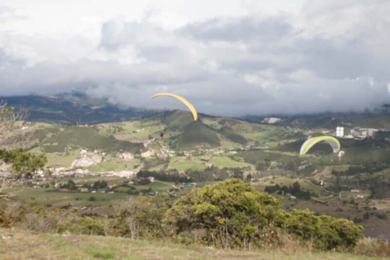 Paragliding Activity with Transfers from Bogota - FAQ