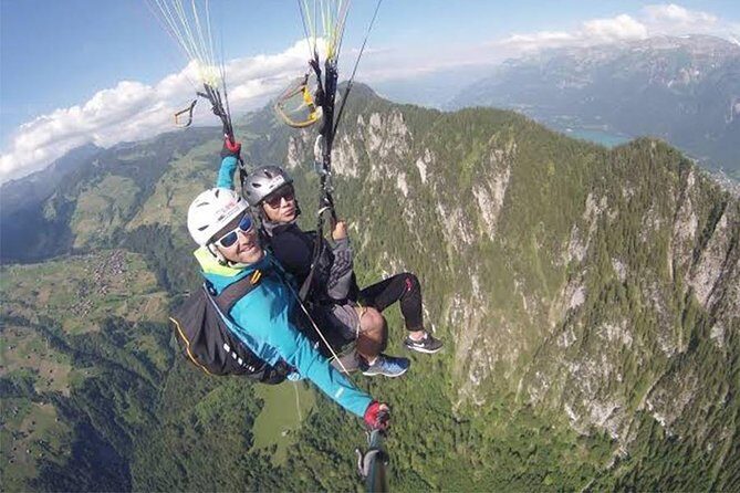 Paragliding and Tangkoko Natural Tourist Park include lunch - Paragliding and Tangkoko Natural Tourist Park include lunch: A Complete Adventure in North Sulawesi