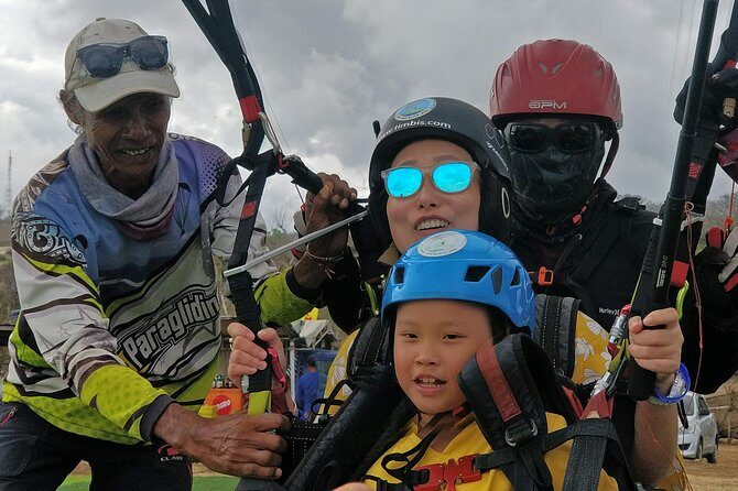 Paragliding Bali at Uluwatu Cliff with Photos/Videos - FAQ – Your Practical Paragliding Questions Answered