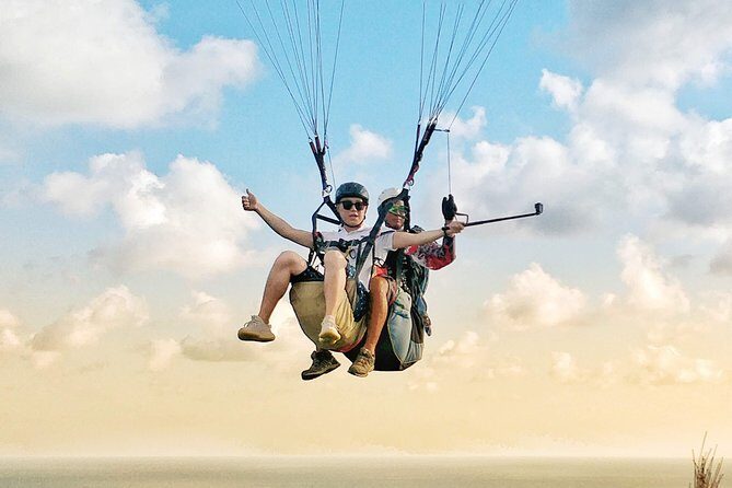 Paragliding Bali Nusa Dua cliff with Free Photo/Videos - The Experience in Detail