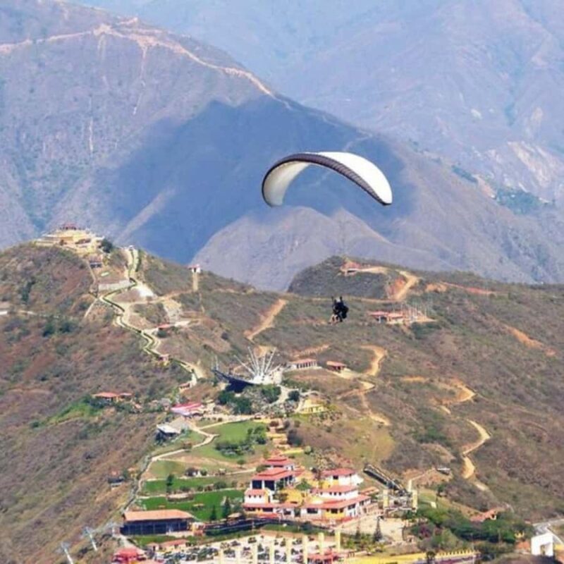 Paragliding Chicamocha, San Gil: Flight over the largest canyon in Colombia. - Practical Details and Tips
