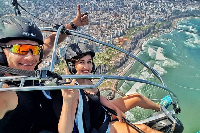 Paragliding flight along the Costa Verde Lima - Paragliding Flight Along the Costa Verde Lima: An Aerial Adventure