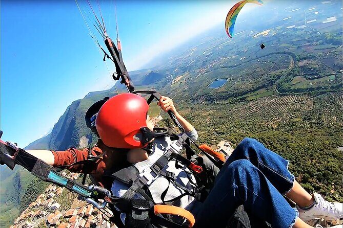 Paragliding flight over the Gardens of Ninfa - Paragliding Flight Over the Gardens of Ninfa: A Bird’s-Eye View of Italy’s Hidden Gem