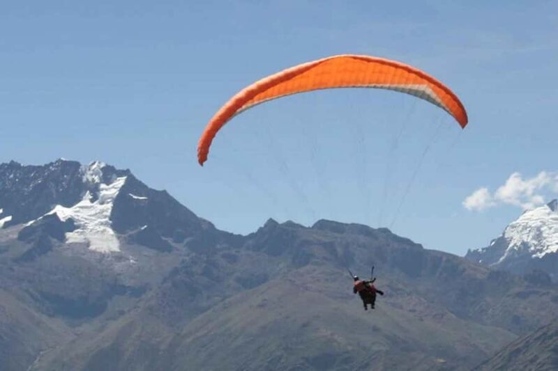 Paragliding flight over the Sacred Valley - How This Tour Stands Out