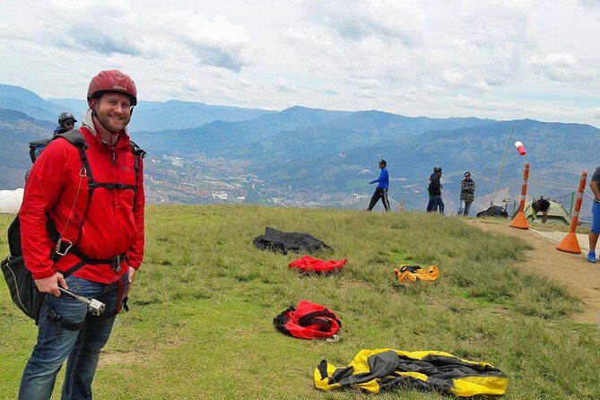 Paragliding in Medellin Includes GoPro and Pick up & Drop off - Key Points