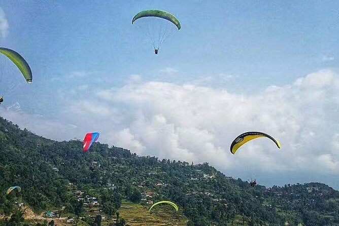 Paragliding in Pokhara - An In-Depth Look at the Paragliding Experience in Pokhara