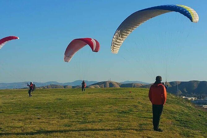 Paragliding Tandem Flight in San Bernardino California - An Overview of Your Paragliding Experience