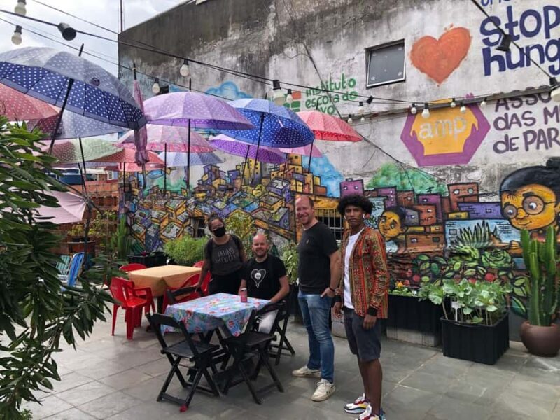 Paraisópolis: São Paulo's Vibrant Favela & Its Hidden Artist - FAQs