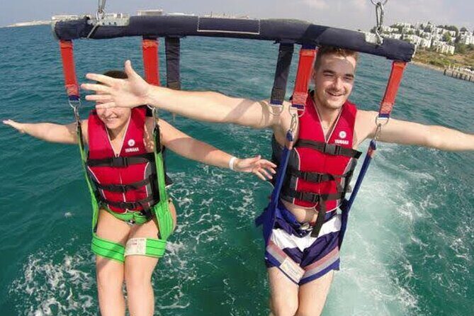 Parasailing Adventure In Punta Cana - Parasailing Adventure In Punta Cana: A Clear View of the Sky and Sea