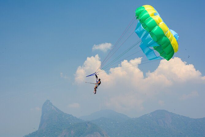 Parasailing in Rio de Janeiro - Parasailing in Rio de Janeiro: A Bird’s-Eye View of the Marvelous City