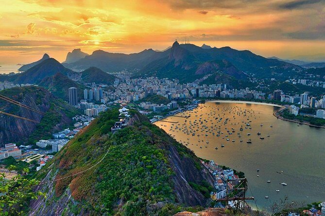 Up Close Rio Parasailing in Rio de Janeiro with Hotel pick-up and drop-off
