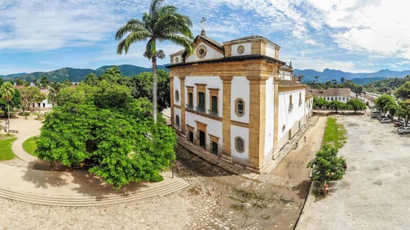 Paraty: Guided Old Town Walking Tour with Pickup - Key Points