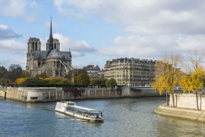 Paris: 3-Course Lunch Cruise on the River Seine - FAQs
