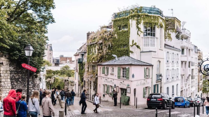 Paris: 3-Hour Private Tour from Champs Élysées to Montmartre - Frequently Asked Questions