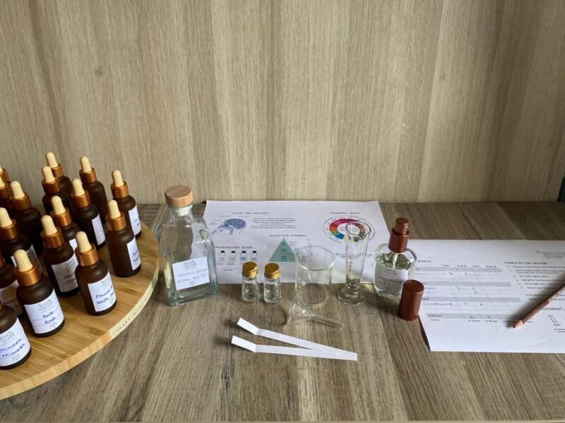 Paris 4 : Fragrance Creation Workshops - Vegan Perfumes - A Detailed Look at the Perfume Workshop Experience