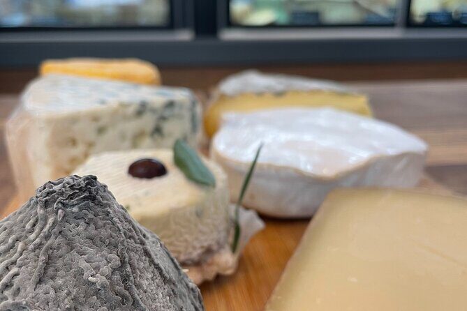 Paris: A Cozy Wine & Cheese Tasting in Montmartre - Final Thoughts